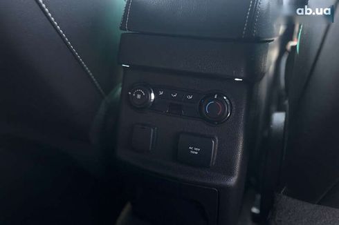 Ford Explorer 2013 - фото 9