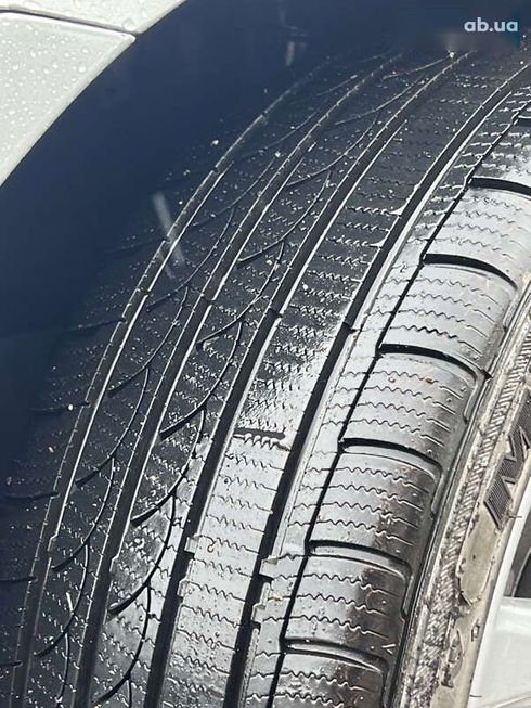 Toyota Avensis 2009 - фото 10