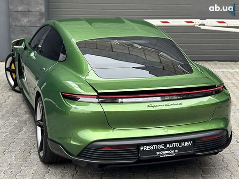 Porsche Taycan 2022 - фото 23