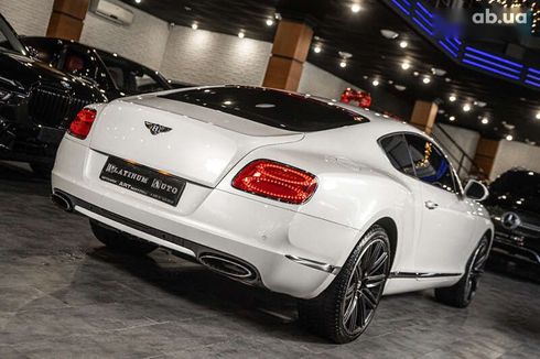 Bentley Continental GT 2012 - фото 11