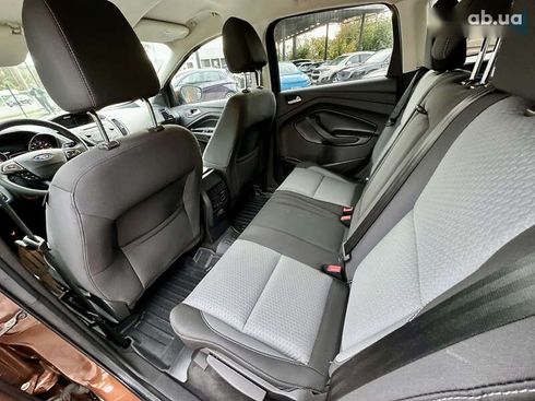 Ford Escape 2017 - фото 15