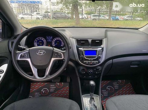 Hyundai Accent 2012 - фото 25