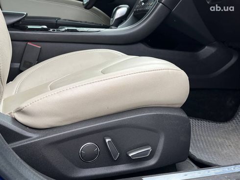 Ford Fusion 2015 синий - фото 35