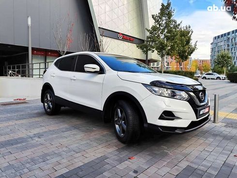 Nissan Qashqai 2019 - фото 27