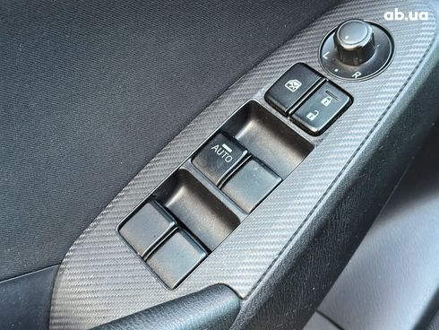 Mazda 3 2013 черный - фото 14