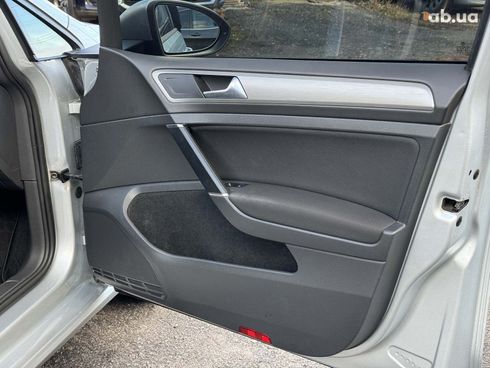 Volkswagen Golf 2016 серый - фото 22
