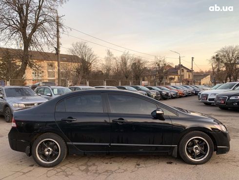 Honda Civic 2008 черный - фото 8