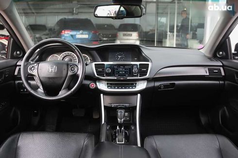 Honda Accord 2012 - фото 16
