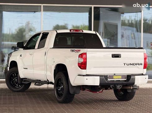 Toyota Tundra 2018 - фото 9