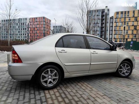 Toyota Corolla 2004 - фото 27