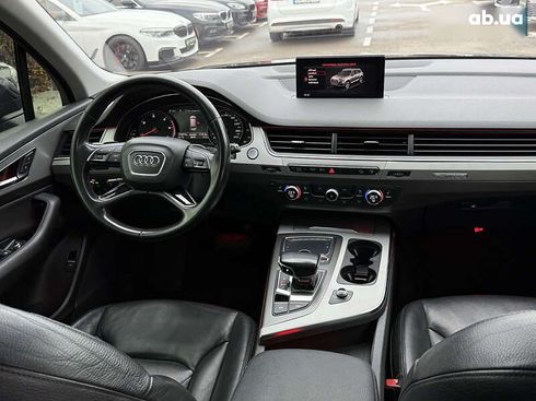 Audi Q7 2015 - фото 30