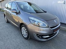 Продажа б/у Renault grand scenic 2012 года в Киеве - купить на Автобазаре
