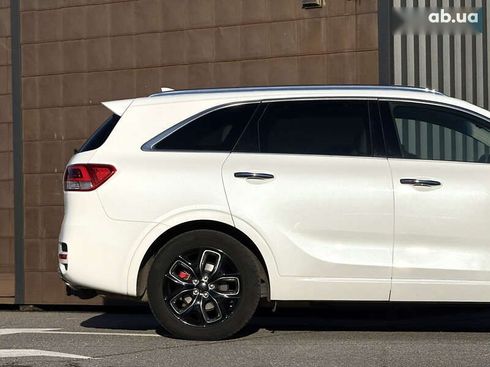Kia Sorento 2017 - фото 11
