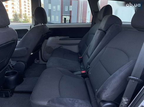 Mitsubishi Grandis 2006 - фото 24