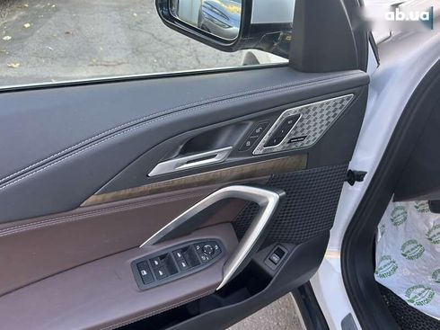 BMW iX1 2023 - фото 13