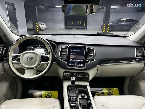 Volvo XC90 2018 - фото 17