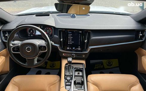 Volvo V90 2019 - фото 14