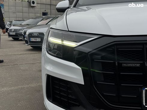 Audi Q8 2021 белый - фото 10
