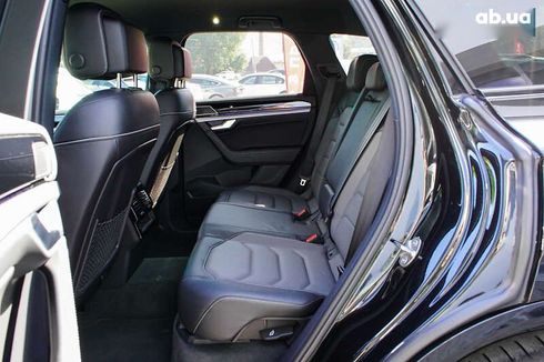 Volkswagen Touareg 2023 - фото 30