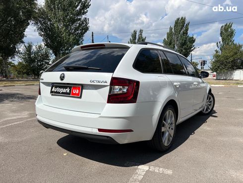 Skoda octavia a7 2018 белый - фото 5