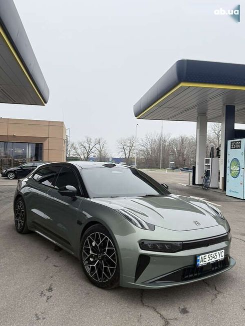 Zeekr 001 2024 - фото 10