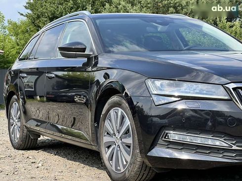Skoda Superb 2021 - фото 10