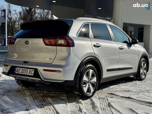 Kia Niro 2018 - фото 13