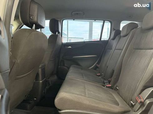 Opel Zafira 2015 - фото 28