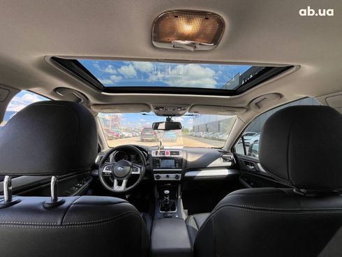 Subaru Legacy 2014 белый - фото 24