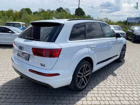 Audi Q7 2017 - фото 9