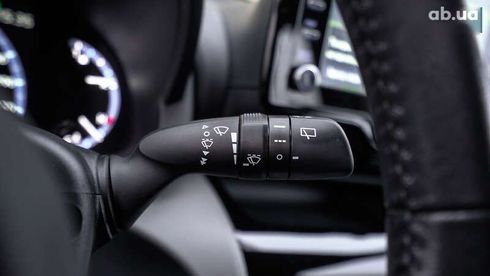 Toyota Yaris Cross 2022 - фото 19