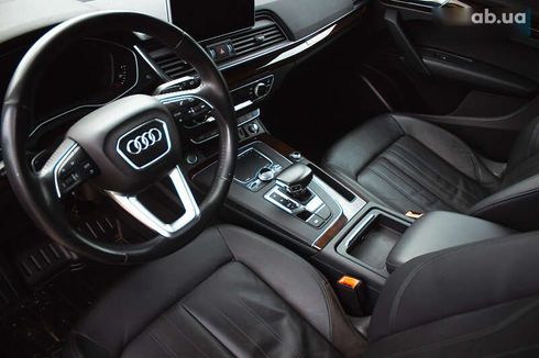 Audi Q5 2018 - фото 25