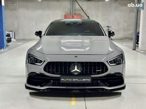 Mercedes-Benz AMG GT 4 2019 - фото 11