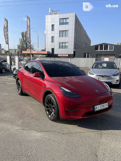 Tesla Model Y 2023 - фото 2