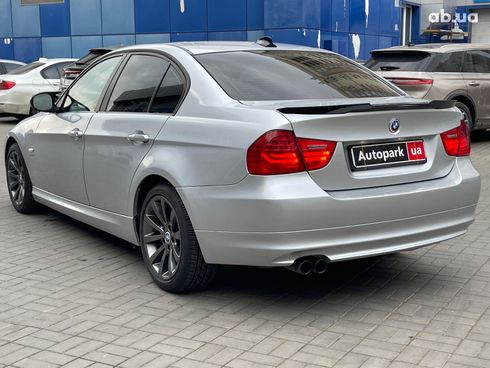 BMW 3 серия 2011 серый - фото 7
