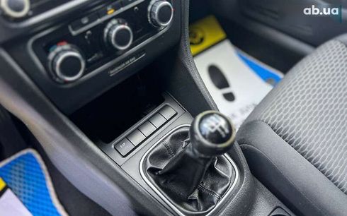 Volkswagen Golf 2010 - фото 14