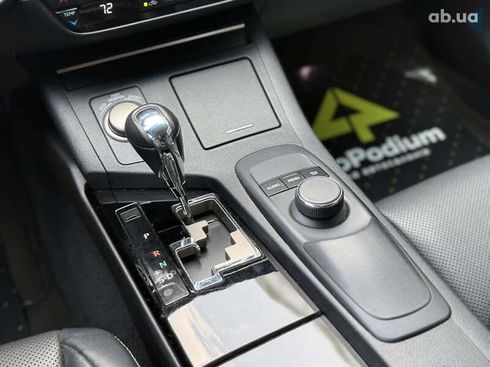 Lexus ES 2015 - фото 19