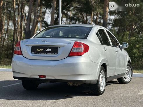 Chery E5 2014 - фото 11