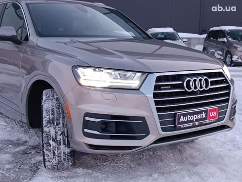 Audi Q7 2017 серый - фото 18