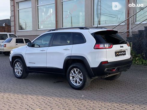 Jeep Cherokee 2019 - фото 15