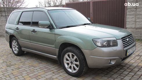 Subaru Forester 2006 зеленый - фото 12