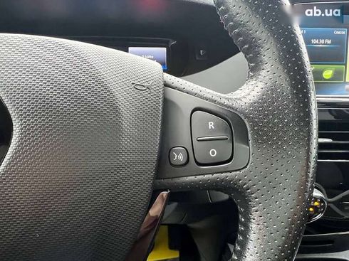Renault Zoe 2018 - фото 17