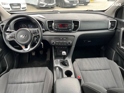 Kia Sportage 2016 белый - фото 25