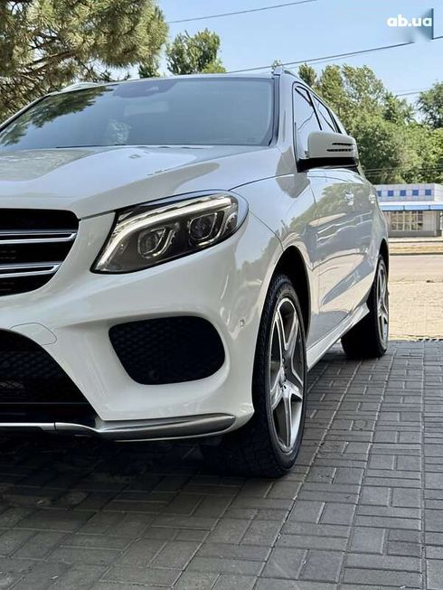 Mercedes-Benz GLE-Class 2015 - фото 6