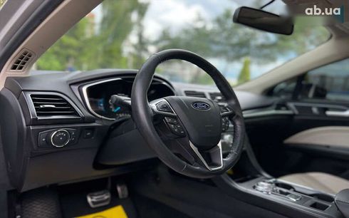 Ford Fusion 2018 - фото 21