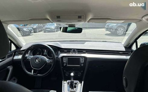 Volkswagen Passat 2016 - фото 13