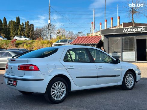 Renault Laguna 2007 белый - фото 4