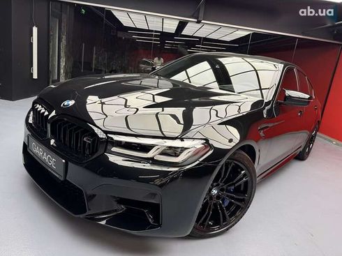 BMW M5 2019 - фото 9