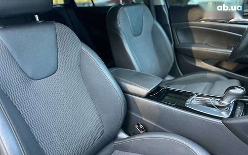 Opel Insignia 2019 - фото 17