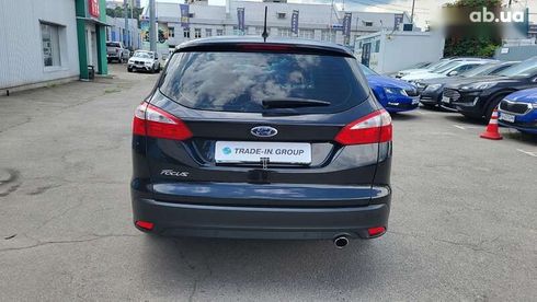 Ford Focus 2014 - фото 12